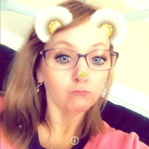 Hi I’m Amy!!!  Mom to 3 boys and a animal lover!!